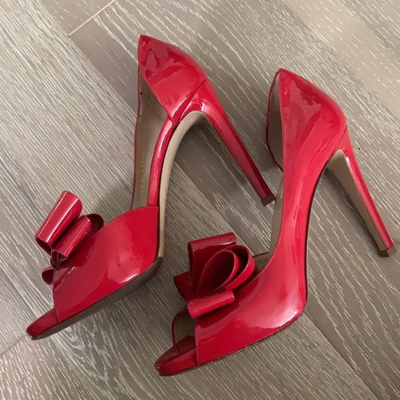 Valentino Bow Shoes - Picture 3 of 3